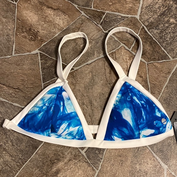 NWT Sole East Blue & White Sobe Bikini Top - Picture 1 of 7